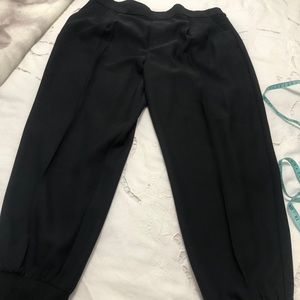 Women’s Gap Large black pull on joggers like new